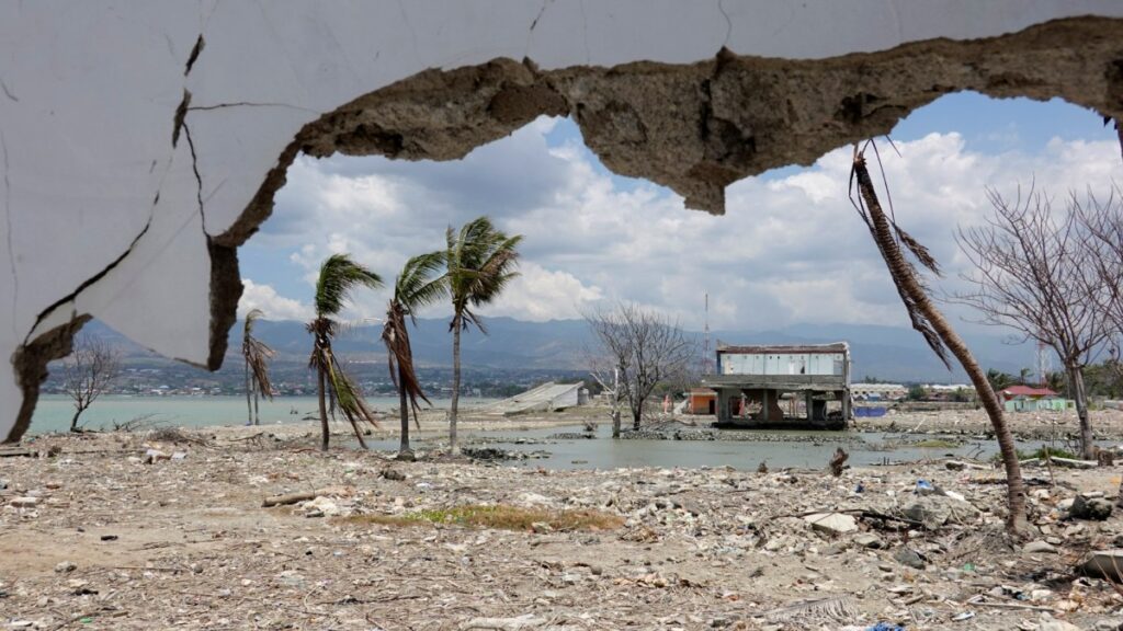 el tsunami más destructivo de la historia