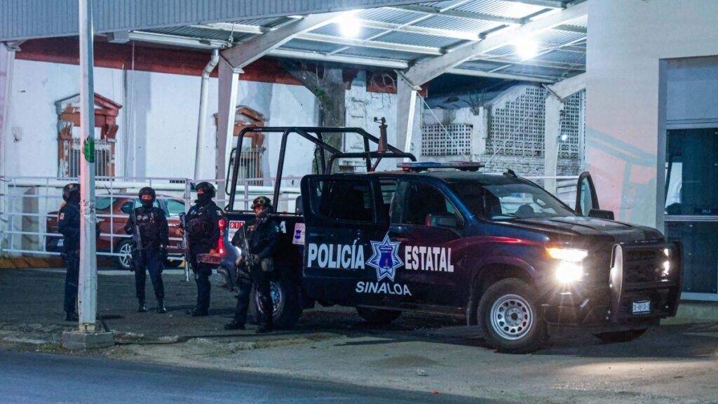 Van 39 policías asesinados por crisis de violencia en Sinaloa