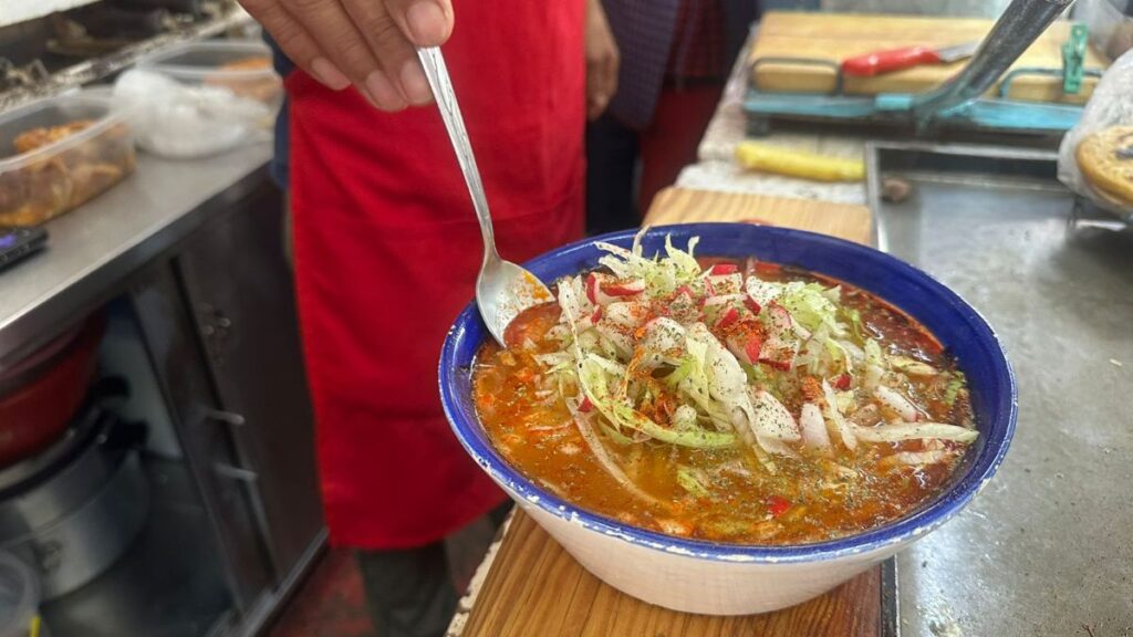 Llega el "Viernes Garnachero" en el mercado de Zacatenco