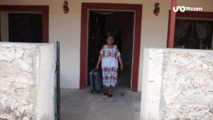 Abuelita yucateca viaja sola a Colombia a sus 79 años y cumple su sueño