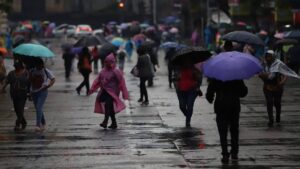¿A qué hora lloverá en CDMX este lunes 11 de agosto?