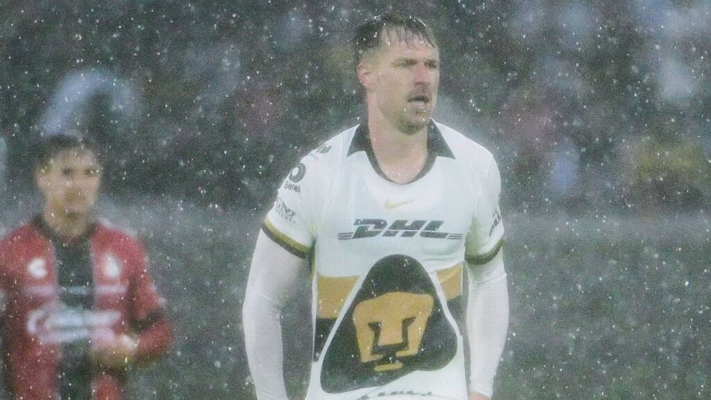 Aaron Ramsey se estrena como goleador en la Liga MX y le da la victoria a Pumas ante Atlas