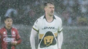 Aaron Ramsey se estrena como goleador en la Liga MX y le da la victoria a Pumas ante Atlas