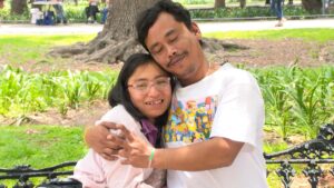 Ésta es la verdadera historia de Adriana, la mujer que vende dulces y se hizo viral en redes