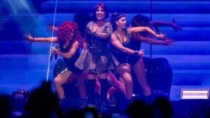 Alejandra Guzmán es operada, revela que le colocaron “más titanio que nunca”