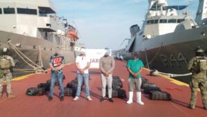 Aseguran más de media tonelada de cocaína en costas de Guerrero