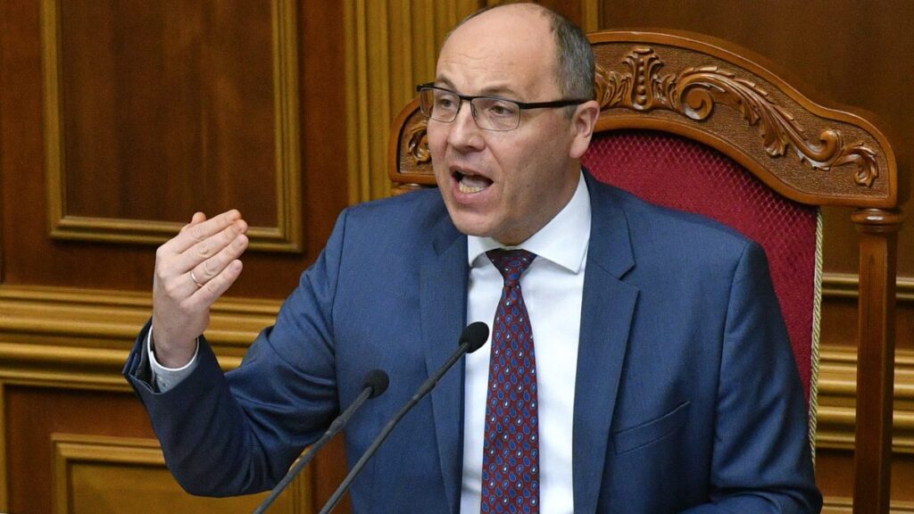 Asesinan a tiros a Andrii Parubii, expresidente del Parlamento de Ucrania