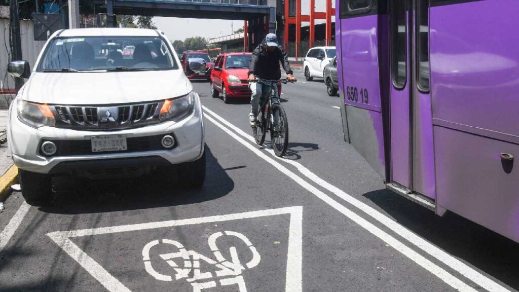 Automovilistas bloqueaban calzada de Tlalpan