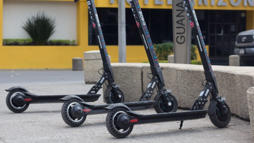 Avanza en CDMX regularización de scooters y bicicletas eléctricas