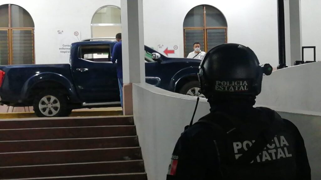 Balacera en Hospital Civil de Culiacán deja 2 muertos y varios heridos