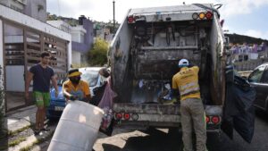 Separarla desde casa en tres categorías, así será la nueva recolección de basura en CDMX