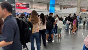 Casi 15 mil pasajeros varados en AICM por lluvias en CDMX