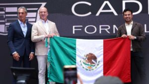 Carlos Slim Domit: “Checo vuelve a la Fórmula 1 para construir un legado”