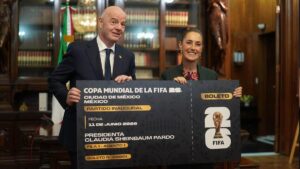 Se reúne Claudia Sheinbaum con Gianni Infantino; avanza planeación del Mundial 2026