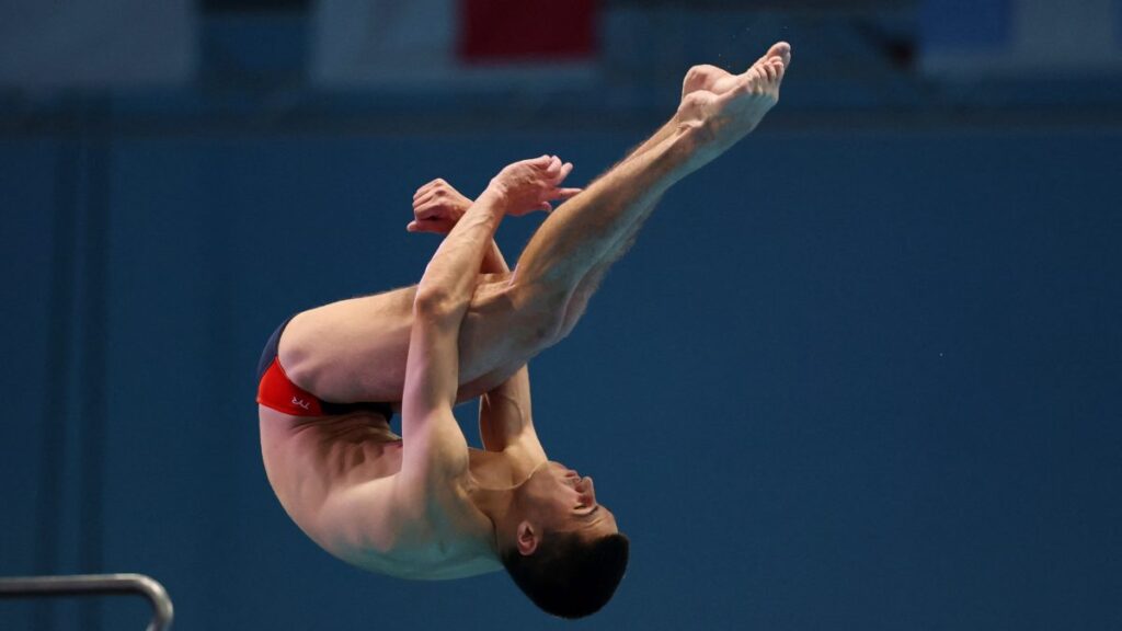 Clavadista en Singapur 2025