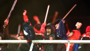 Conmebol analiza sanciones tras violencia en Independiente vs Universidad Católica