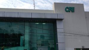 CFE cumple 88 años iluminando y conectando al país