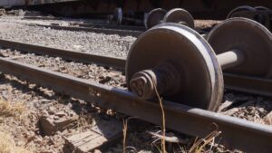 Tren descarrila en Nigeria; video muestra cómo quedaron vagones