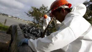 Derrame de petróleo en Huauchinango, Puebla: ¿cuáles son las consecuencias que enfrentan los habitantes?