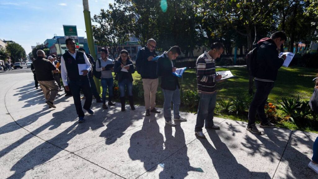 El apoyo es para personas desempleadas desde 18 años.