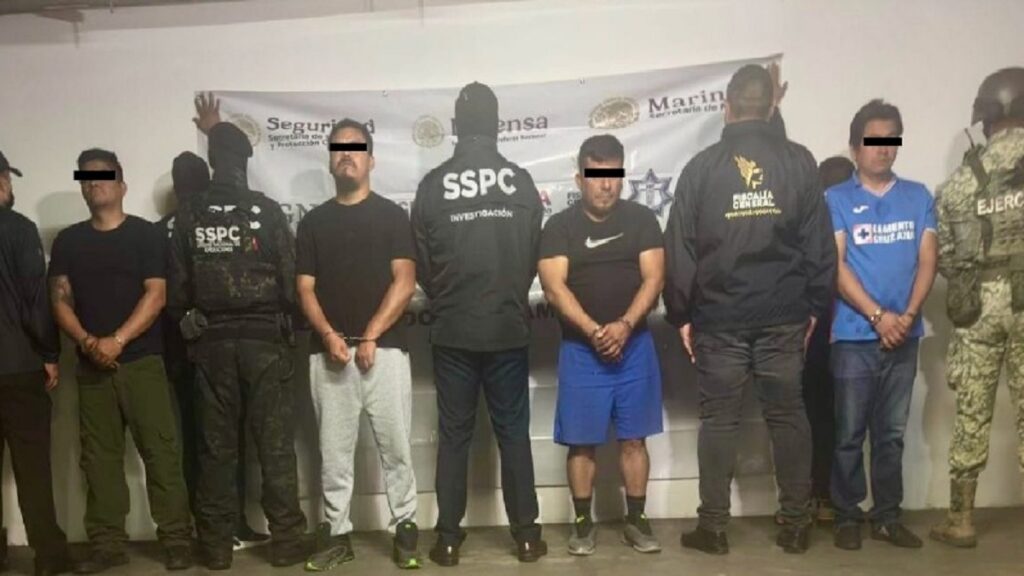 detienen-a-funcionarios-vinculados-con-la-barredora-en-puebla