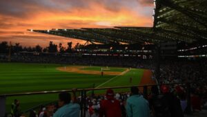 Niño en terapia intensiva tras pelotazo en juego de los Diablos Rojos está estable, asegura Estadio Alfredo Harp Helú