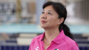 Ma Jin, la entrenadora china que llevó al oro a Osmar Olvera en Singapur