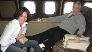 Juez niega publicar transcripciones en caso Ghislaine Maxwell, cómplice de Epstein