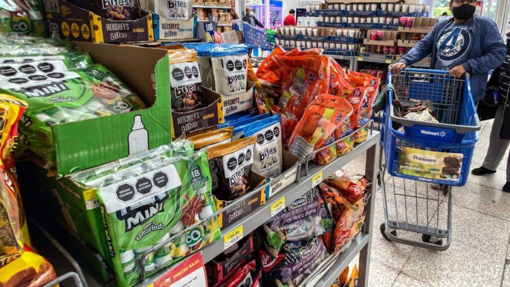 Denuncian que etiquetado frontal aun no tiene resultados