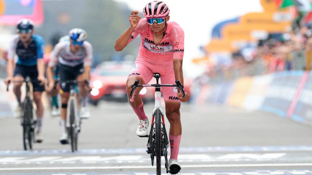 Isaac del Toro entra al Top 10 del ranking UCI