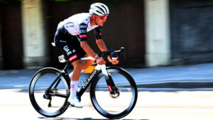 ¡Cerca del podio! Isaac del Toro se queda en cuarto lugar en la etapa 3 de la Vuelta a Burgos 2025