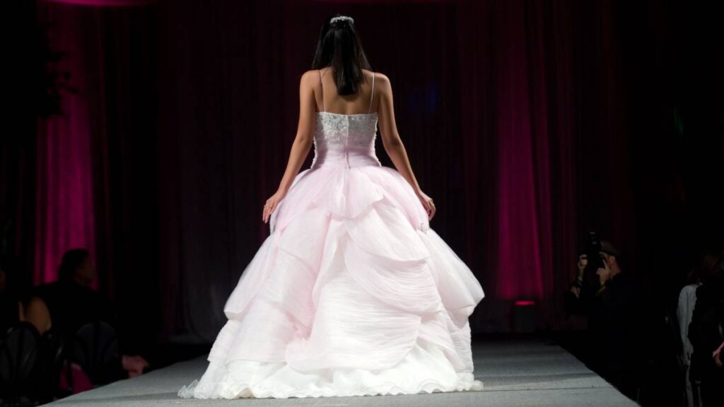 Isela Analí celebrará en grande sus XV años