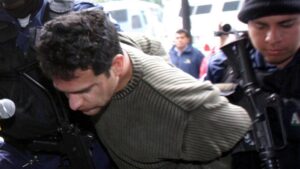 Montaje, tortura y prisión: ¿quién es Israel Vallarta y por qué estuvo casi 20 años en prisión?