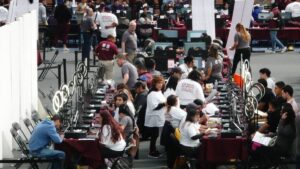 Licencia CDMX: 50% para adultos mayores y discapacitados