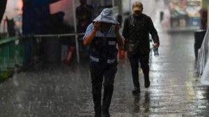 Depresión tropical Diez-E se forma en el Pacífico; refuerza lluvias en occidente de México