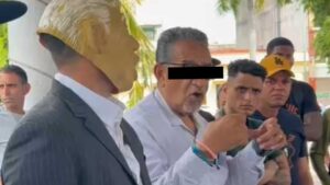 Cae activista Luis Rey García; lo acusan de traficar migrantes