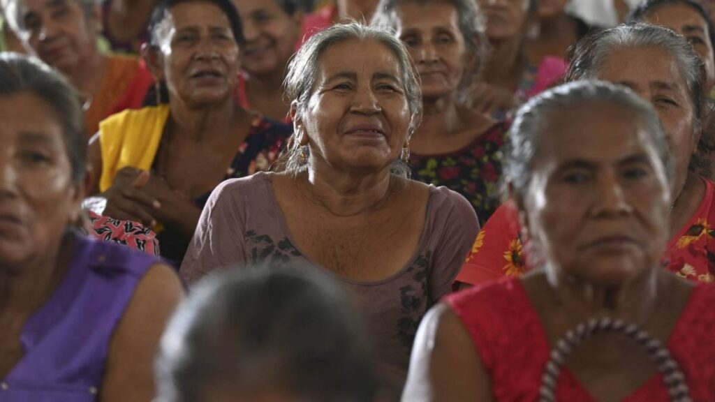 Mujeres Bienestar 30 a 64 años ¿quiénes hacen el registro?