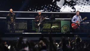 Una persona muere tras caer durante un concierto de Oasis en Londres