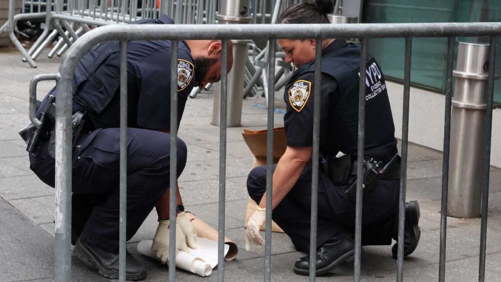 Paquete sospechoso causa alarma en Times Square
