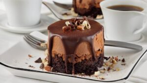 Cómo hacer un pastel de café alto en proteína y sin azúcar para después del entrenamiento en el gimnasio