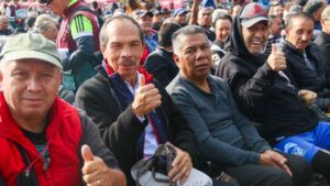 ¿Cómo obtener una pensión de 3 mil pesos para hombres en CDMX?