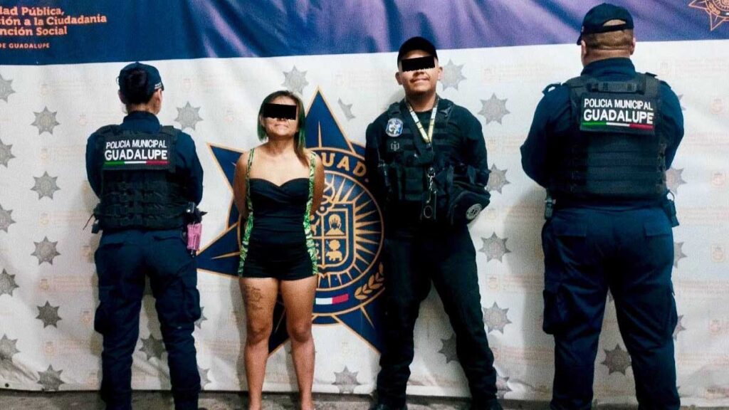 Detención del falso ofial en Nuevo León.