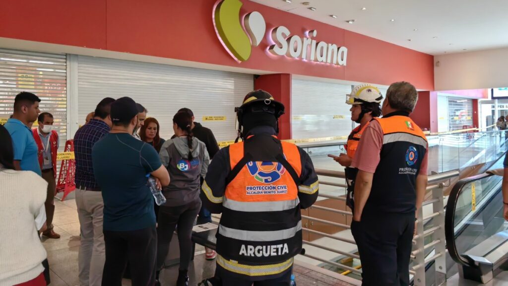 Por cochambre, se incendia panadería del Soriana de Parque Delta y lo suspenden