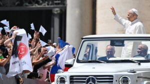 Prevén asistencia de un millón de jóvenes a vigilia con el Papa León XIV