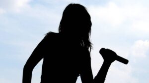 Veronica B reclama tomen en serio a influencers; pide la creación de un sindicato