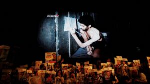 Hamás difunde video del rehén israelí Evyatar David cavando su tumba