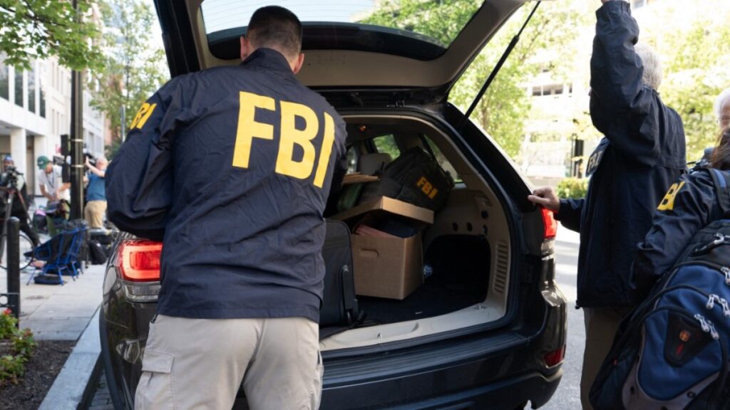 Allanan casa de John Bolton . AFP