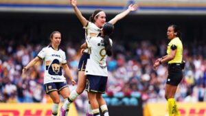 Pumas Femenil, varadas en AICM antes del duelo con Mazatlán