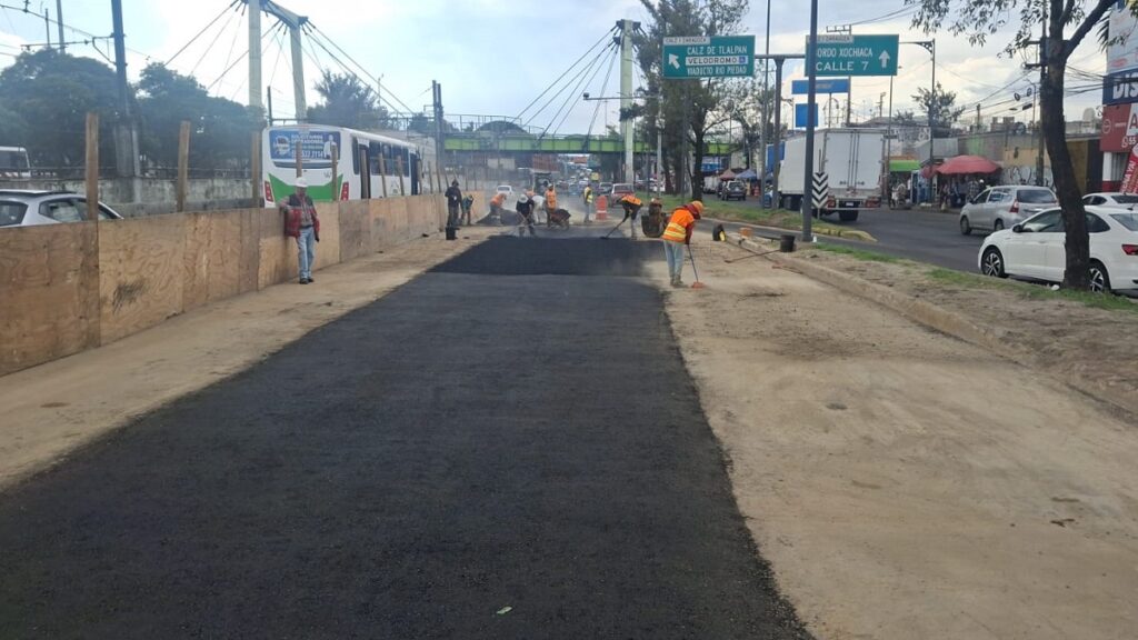 reparan-socavon-de-zaragoza-sustituyen-20-metros-de-colector-danado