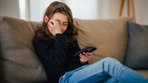 Policía Cibernética alerta por retos virales, pueden llevar a conductas de riesgo en niños y adolescentes